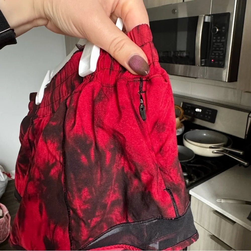 Lululemon Hotty Hot II 2.5